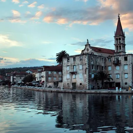 Linda * Milna (Brac)